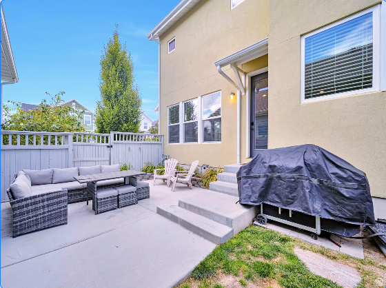 DAYBREAK - Residential