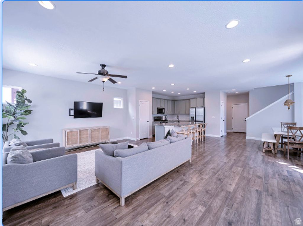 Photo of 11371 S ABBEY MILL DR, South Jordan, UT 84009 (MLS # 2137418)