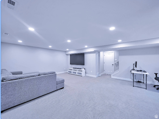 DAYBREAK - Residential