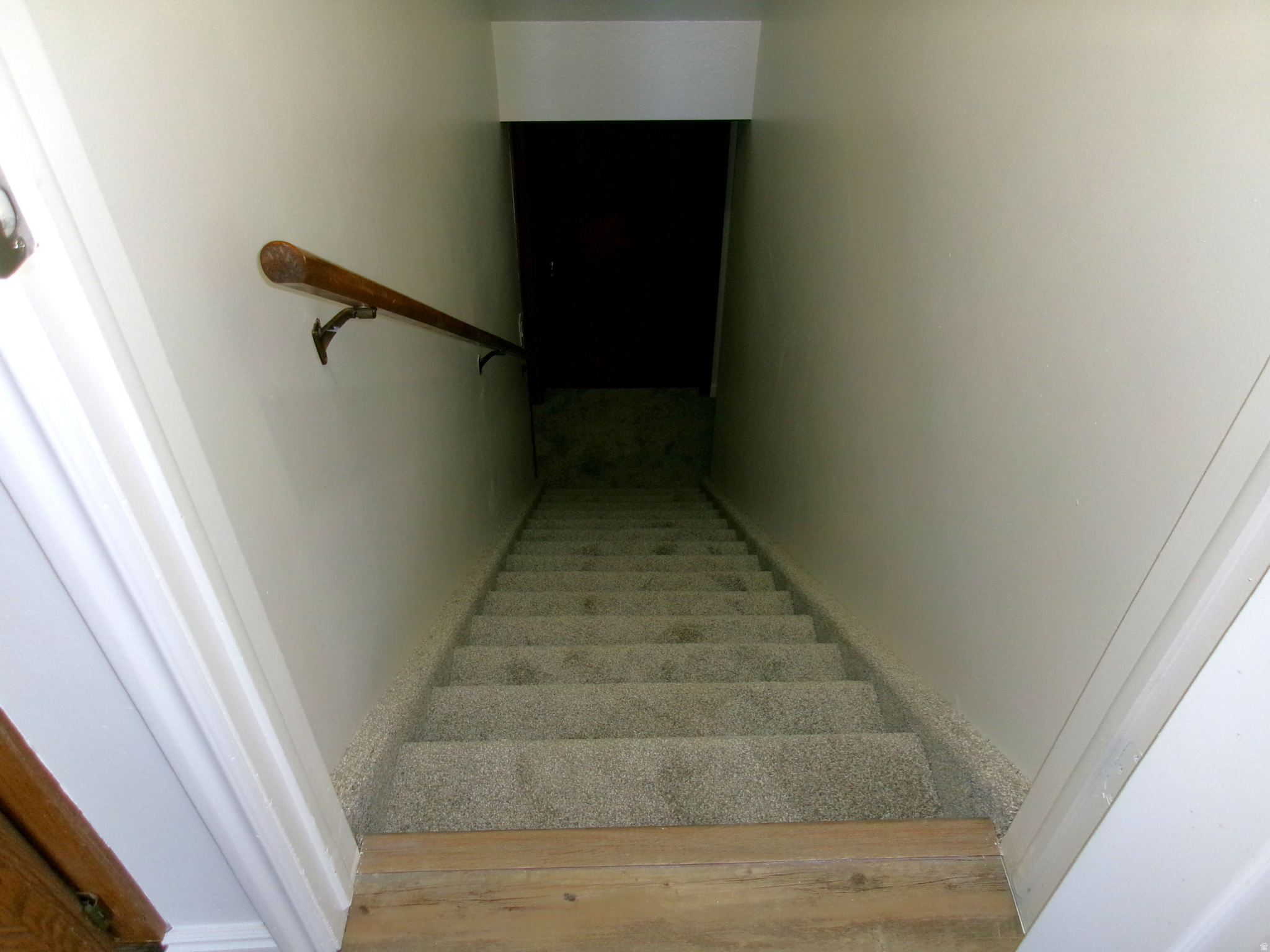 COUNTRY MEADOWS - Residential