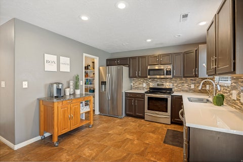 Tiny photo for 6802 W VALLEY MAPLE DR S, West Jordan, UT 84081 (MLS # 2174304)