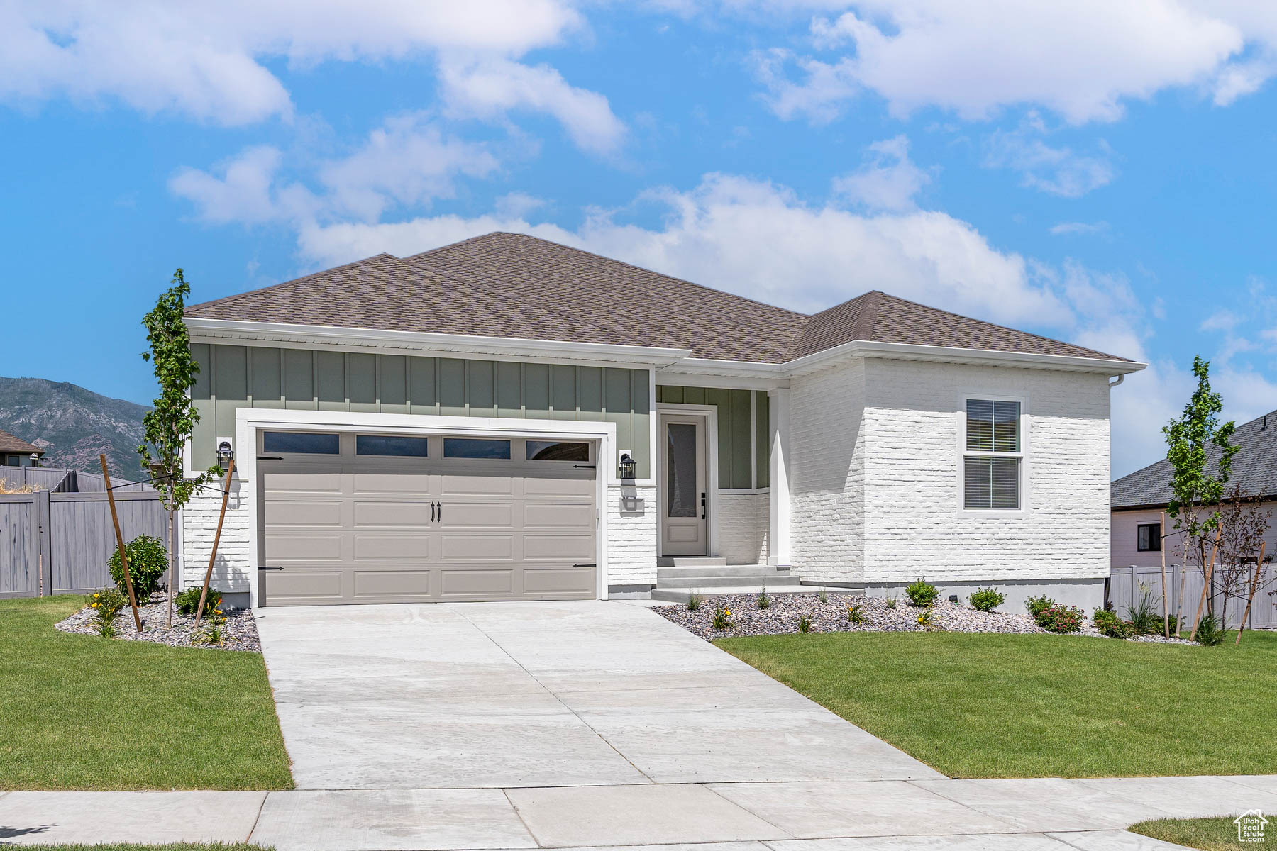 VISTAS AT SUMMIT RDG - Residential