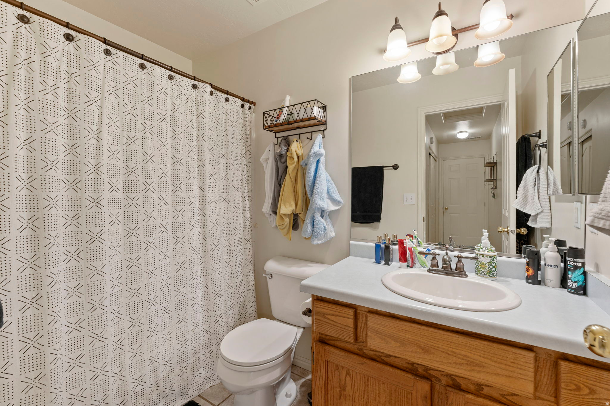 RED MOUNTAIN TH 4 - Residential