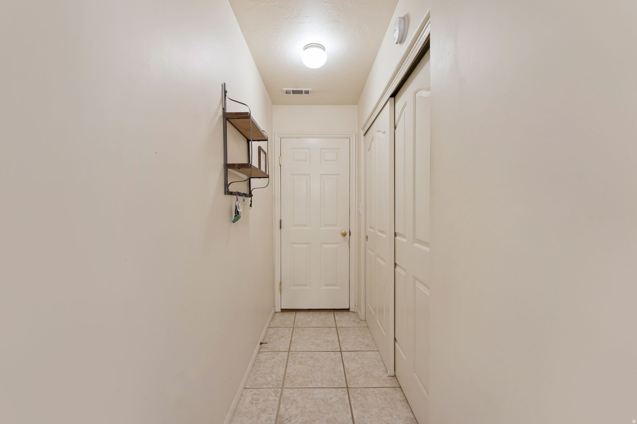 RED MOUNTAIN TH 4 - Residential