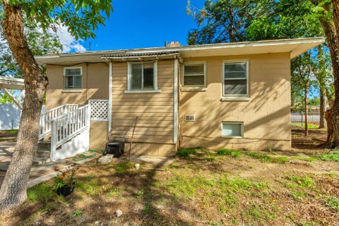 Tiny photo for 804 E 10600 S, Sandy, UT 84094 (MLS # 2183675)