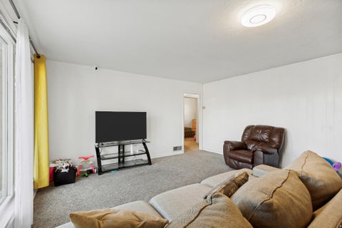 Tiny photo for 804 E 10600 S, Sandy, UT 84094 (MLS # 2183675)