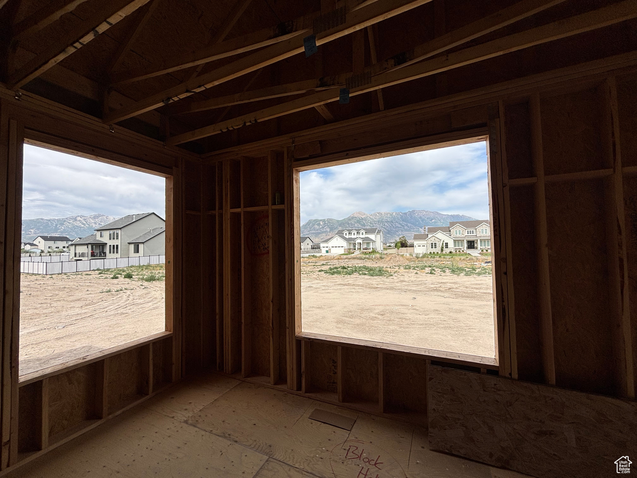 MADISON MEADOWS - Residential