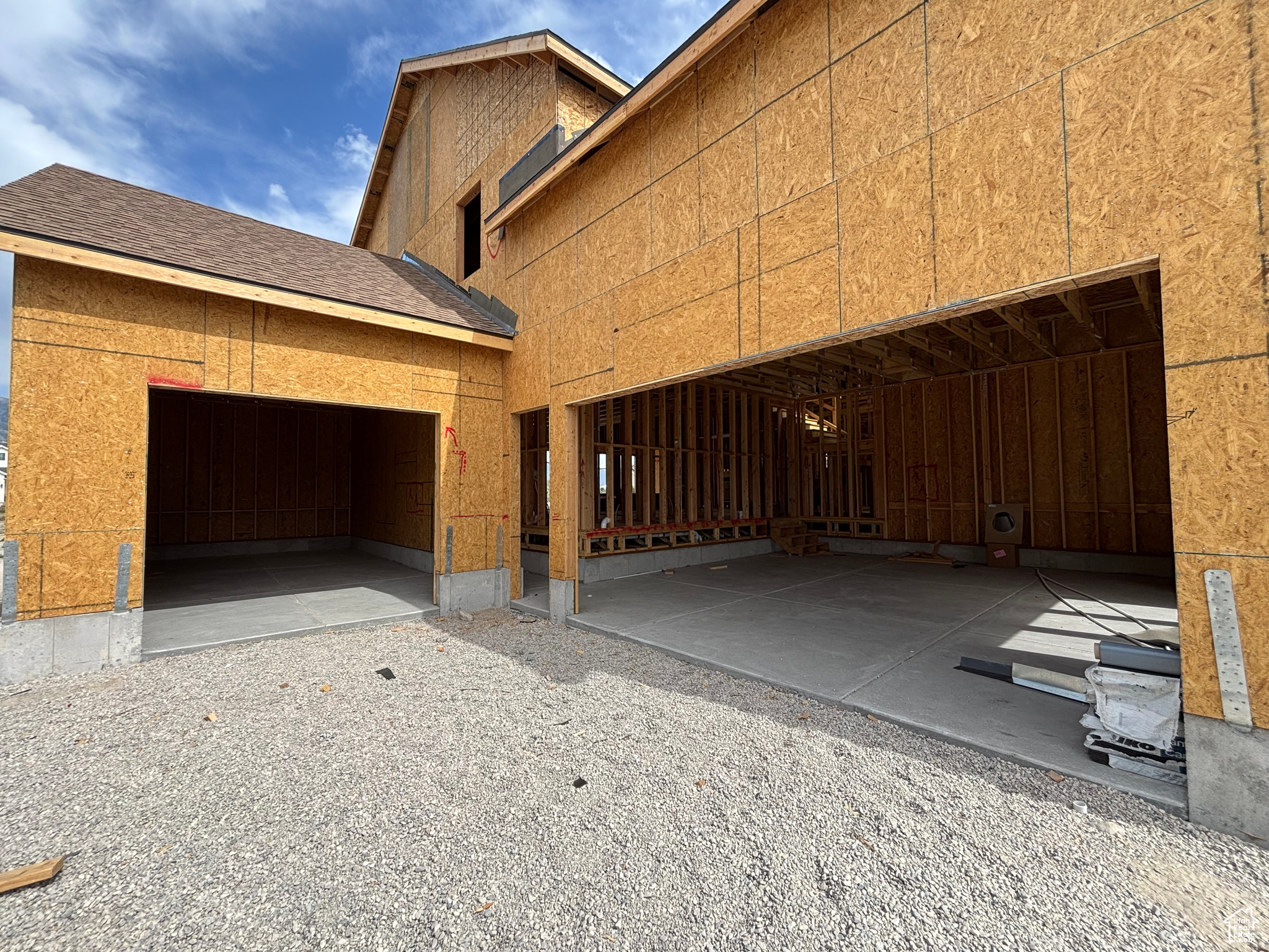 MADISON MEADOWS - Residential