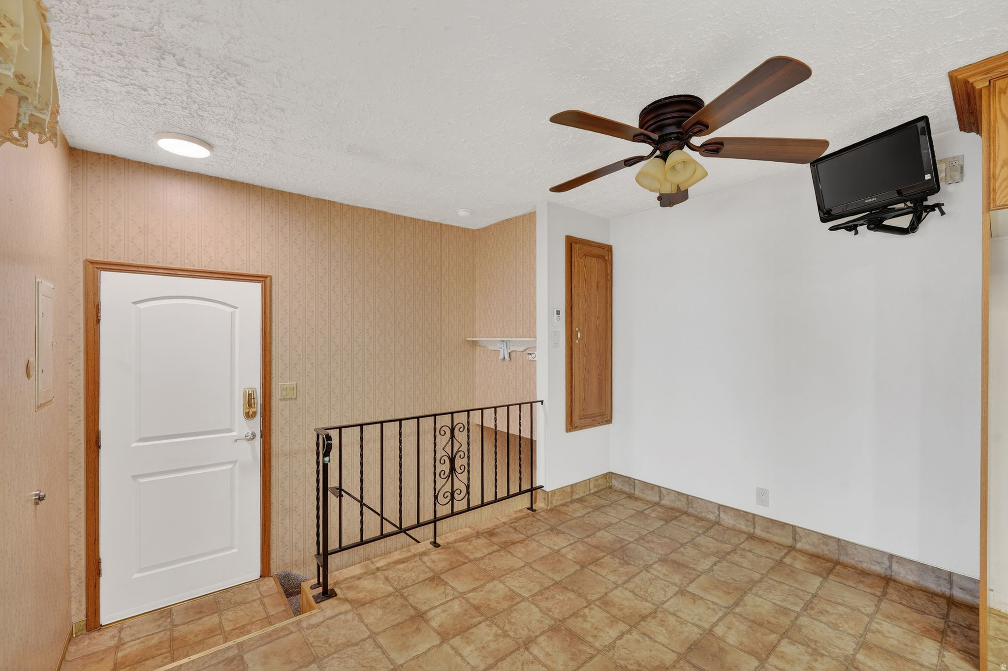 LOMA LINDA ACRES PLAT B - Residential