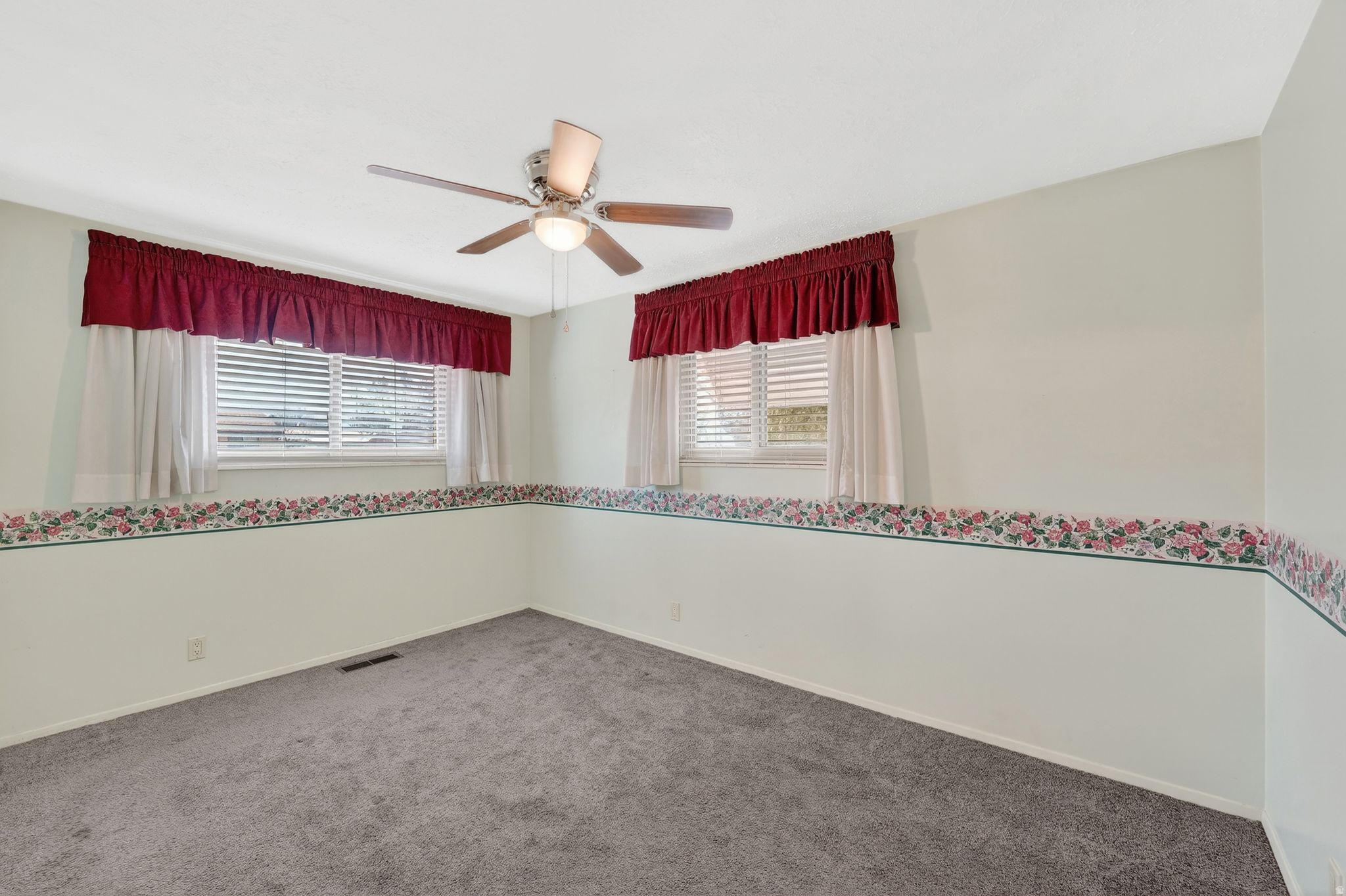 LOMA LINDA ACRES PLAT B - Residential