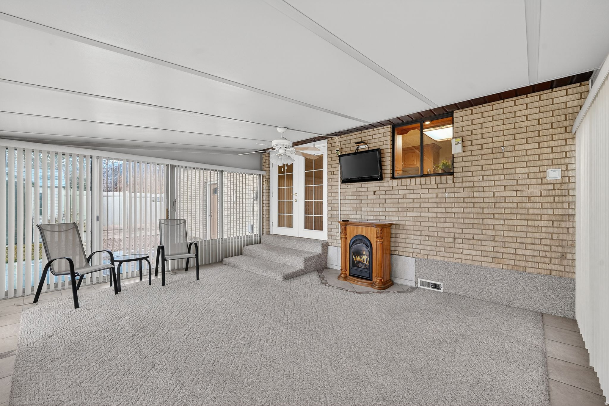 LOMA LINDA ACRES PLAT B - Residential