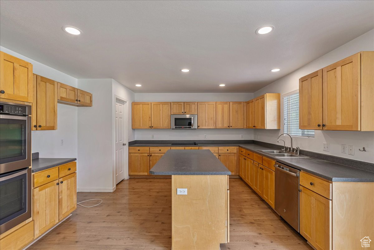 HAMILTON FARMS - Residential