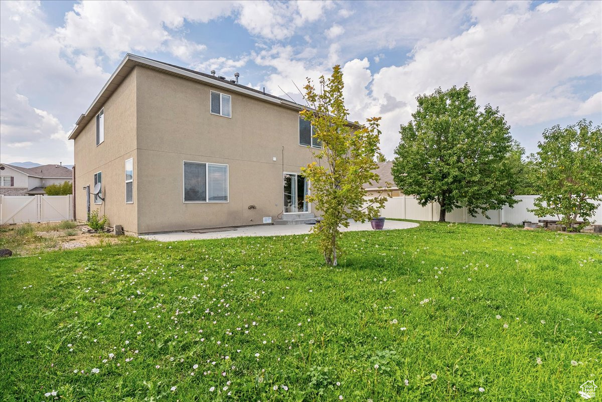 HAMILTON FARMS - Residential