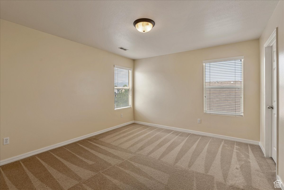 HAMILTON FARMS - Residential