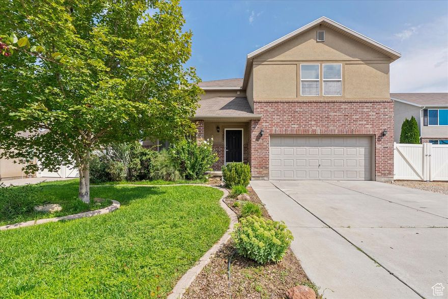 Beautiful updated home on a quiet cul-de-sac!  Welcome to this stunning, move in ready home in Herriman.  The home is a spacious 4,458 soft with four sizable bedrooms, three bathrooms, and a thoughtful blend of function and comfort.  Walk into the newly painted kitchen with a dual over and enough countertop space to fix any family diner.  The home highlights a master suite with a remodeled bathroom.   The basement is partially fished and wired for a home theater.  Walk into the backyard to see the breathtaking mountain views.  This home is perfect for any family big or small. All information provided as a courtesy. Buyer and/or agent to verify all.