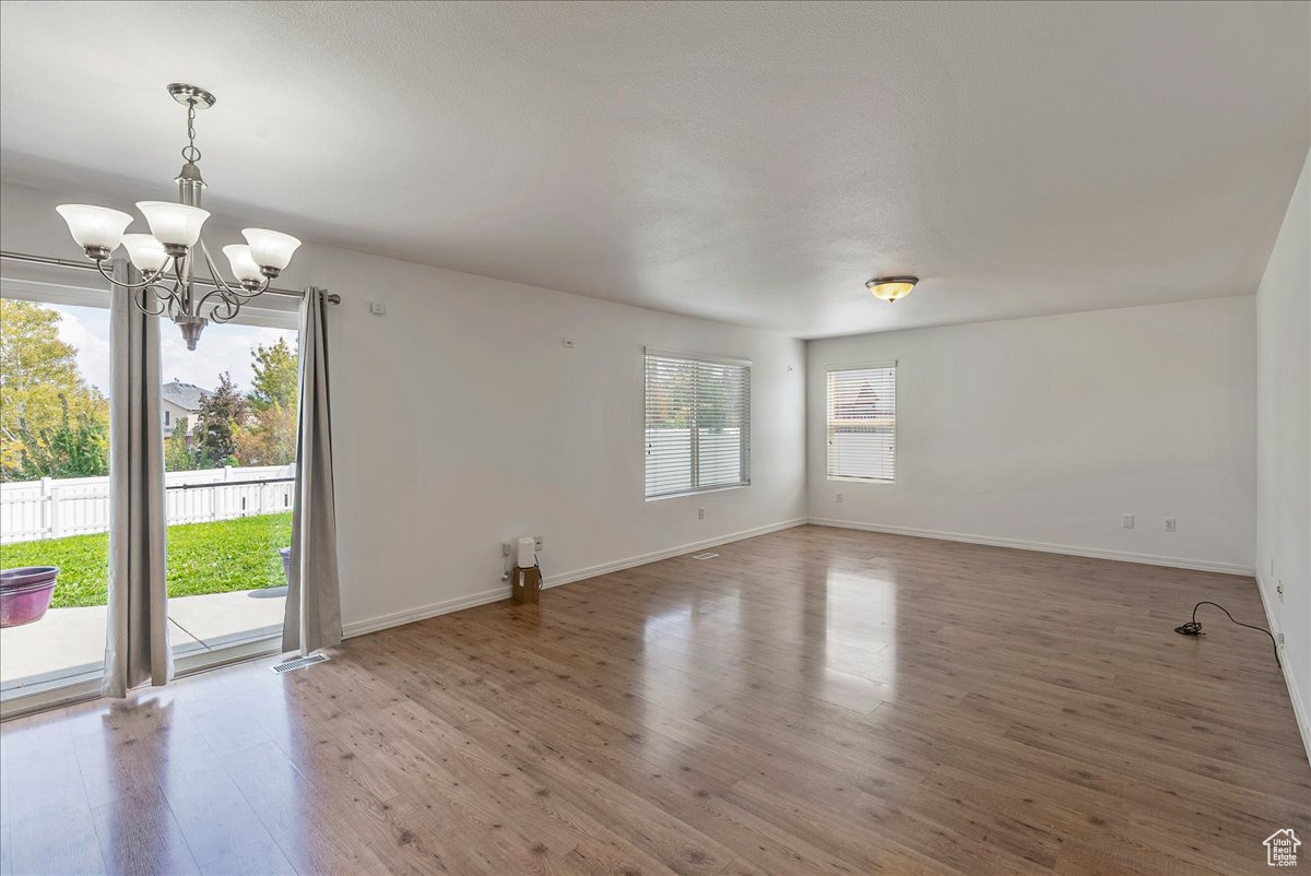 HAMILTON FARMS - Residential