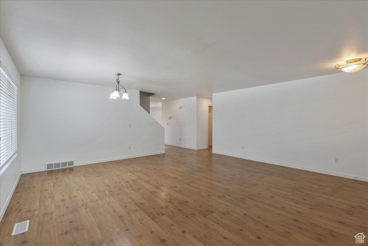 HAMILTON FARMS - Residential