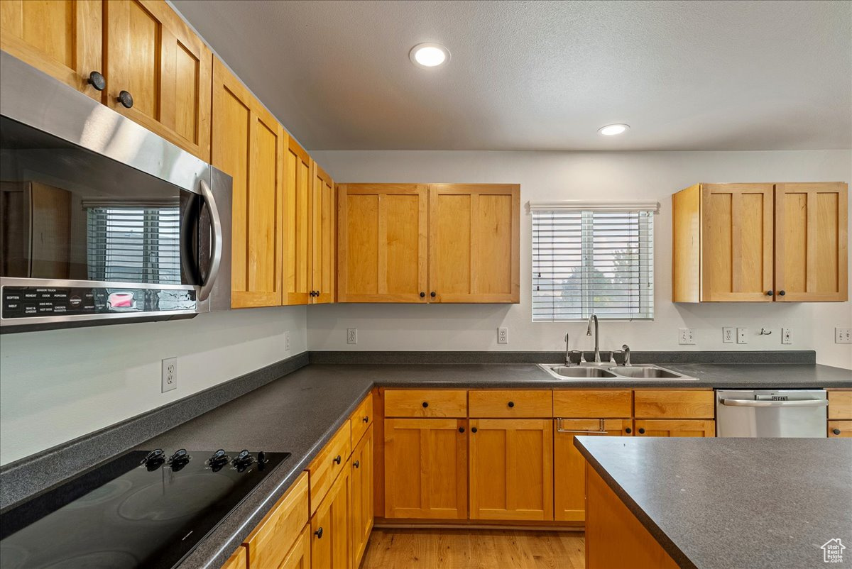 HAMILTON FARMS - Residential