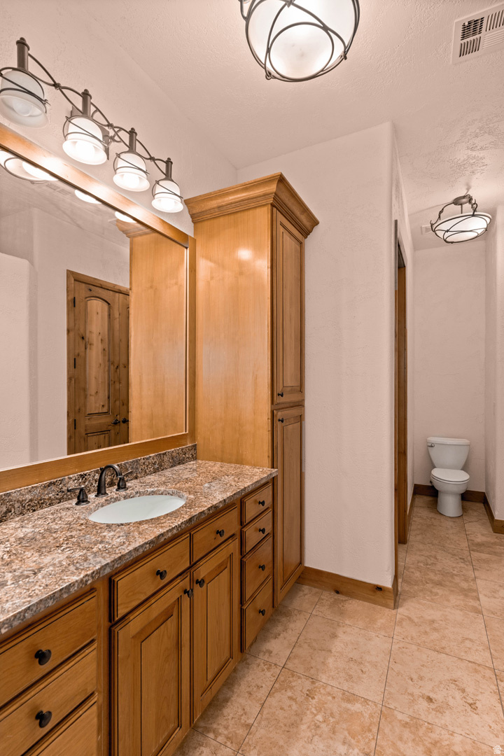 STONE CLIFF 9 - Residential