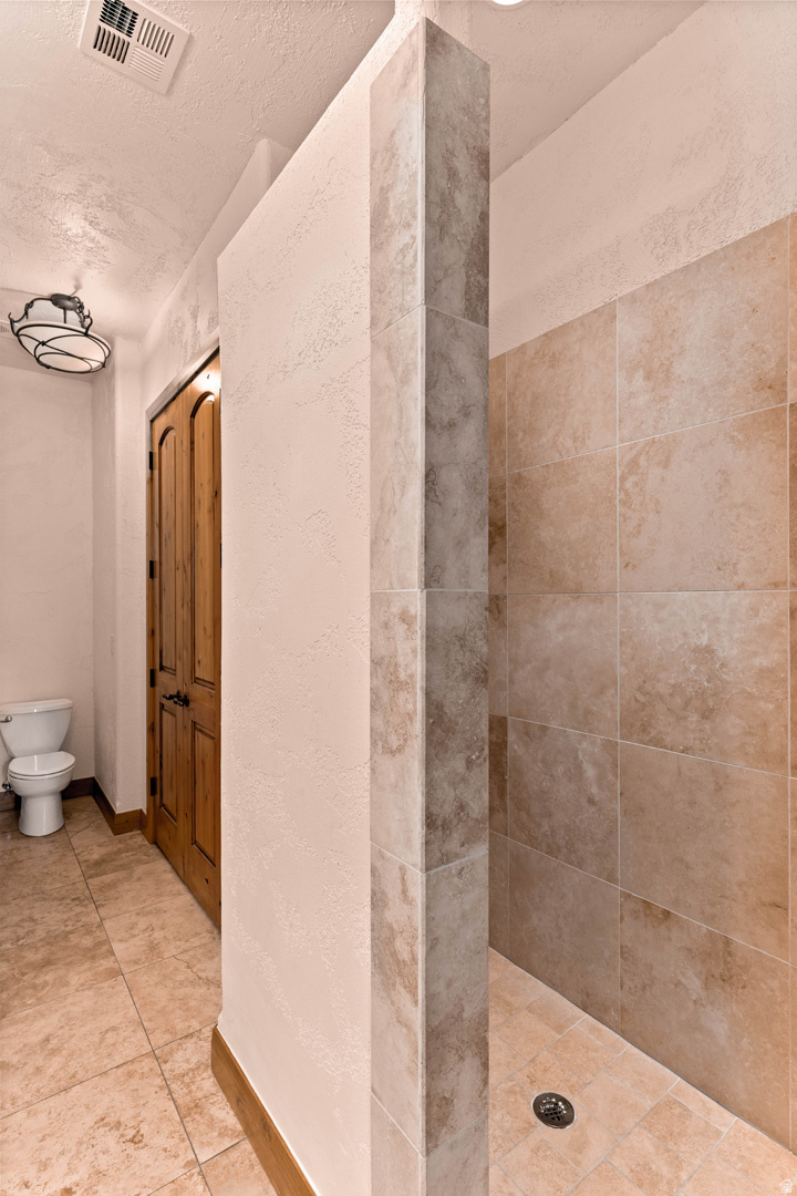 STONE CLIFF 9 - Residential