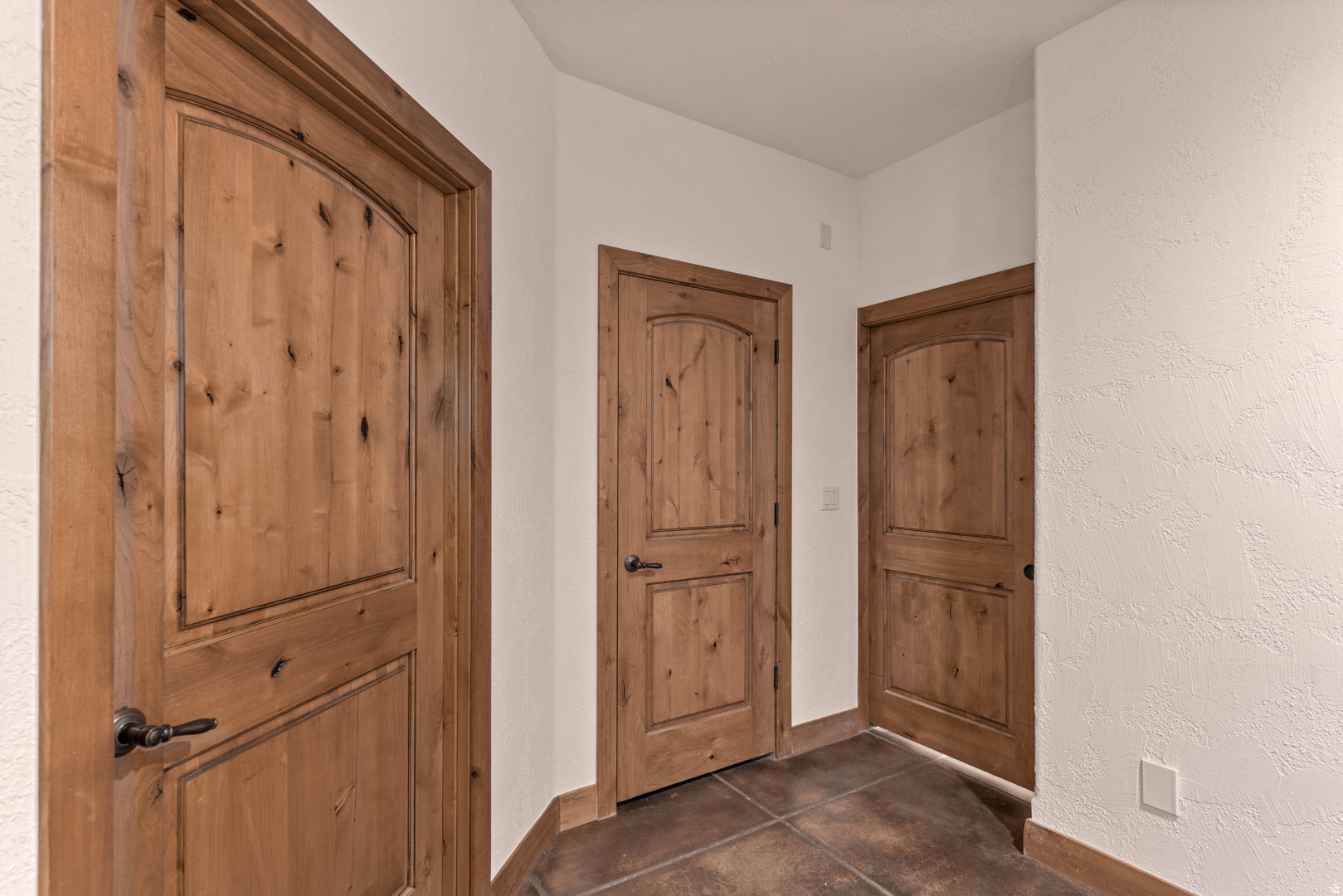 STONE CLIFF 9 - Residential