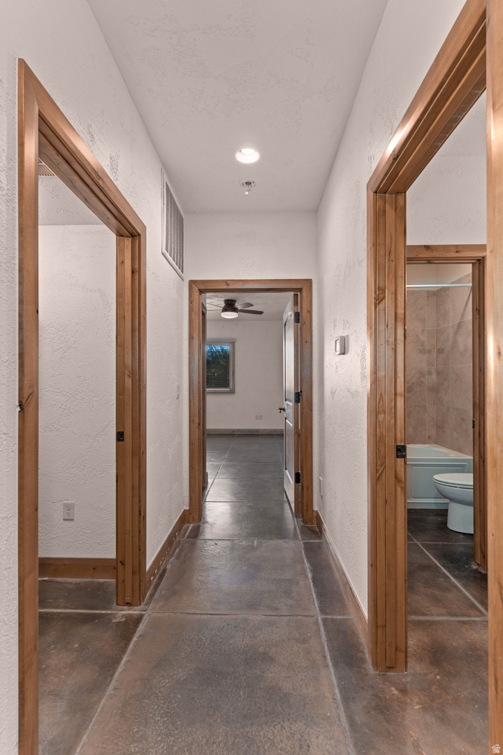 STONE CLIFF 9 - Residential