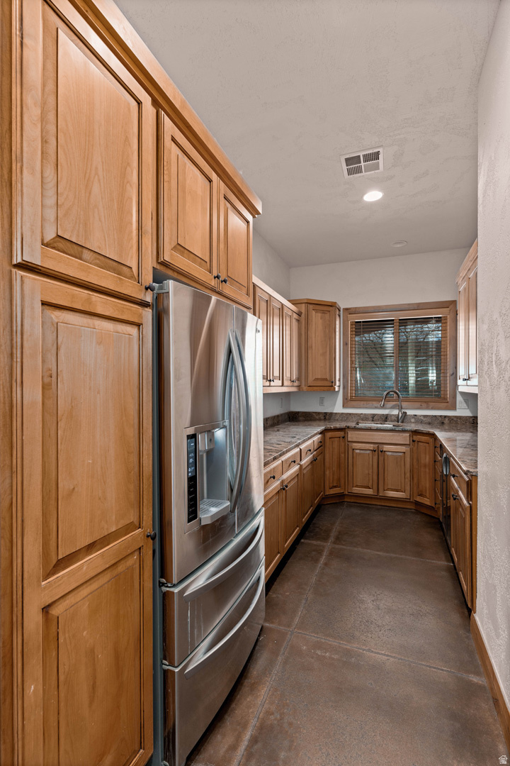 STONE CLIFF 9 - Residential