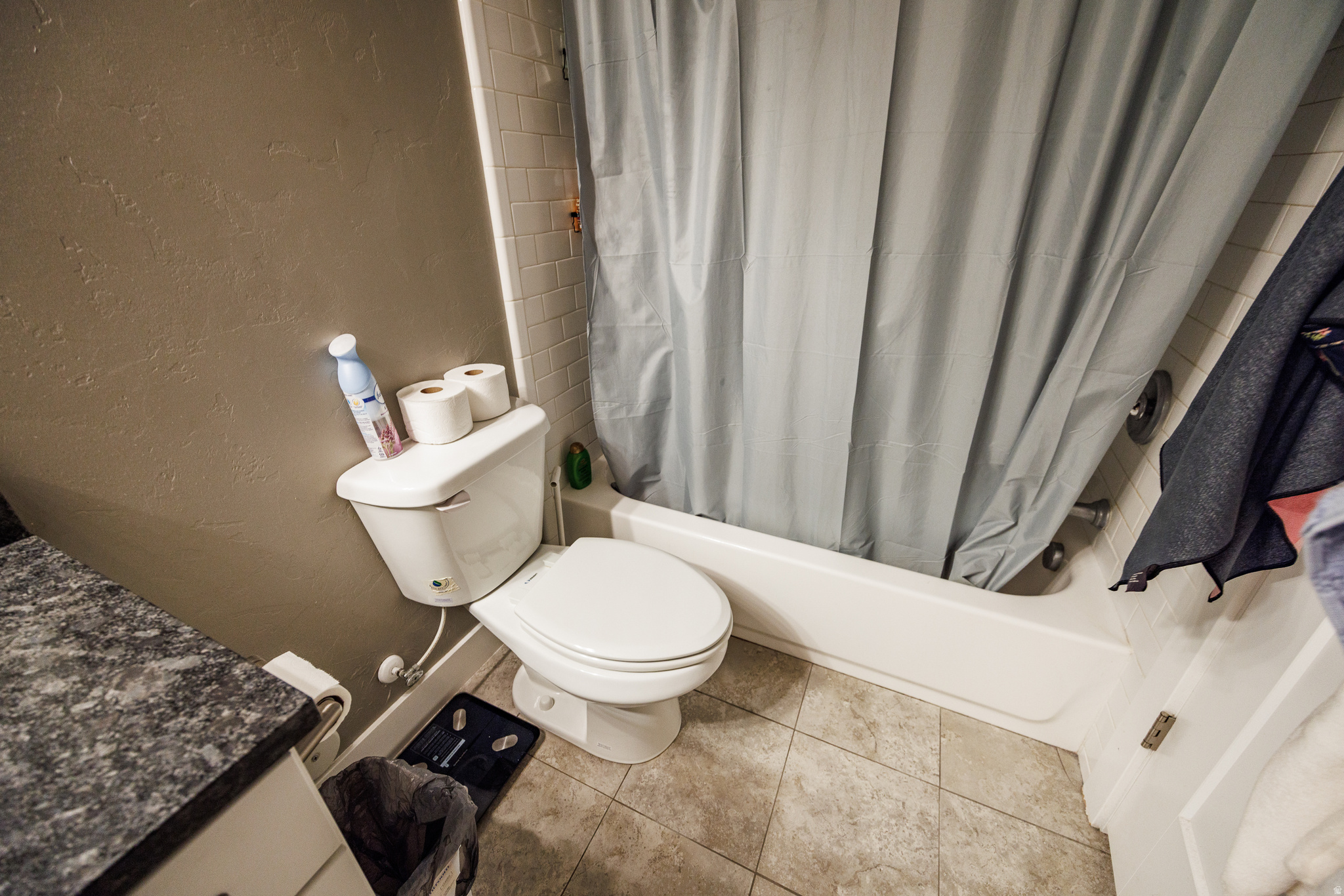 WINDSOR COVE - Residential Income