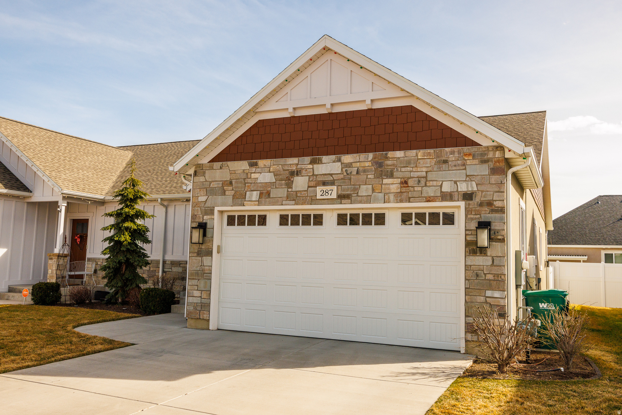 WINDSOR COVE - Residential Income