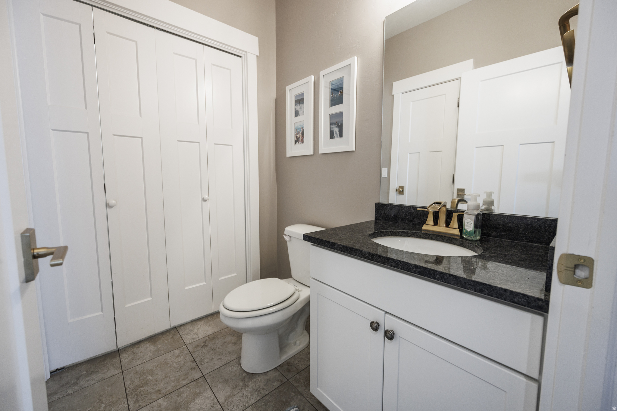 WINDSOR COVE - Residential Income