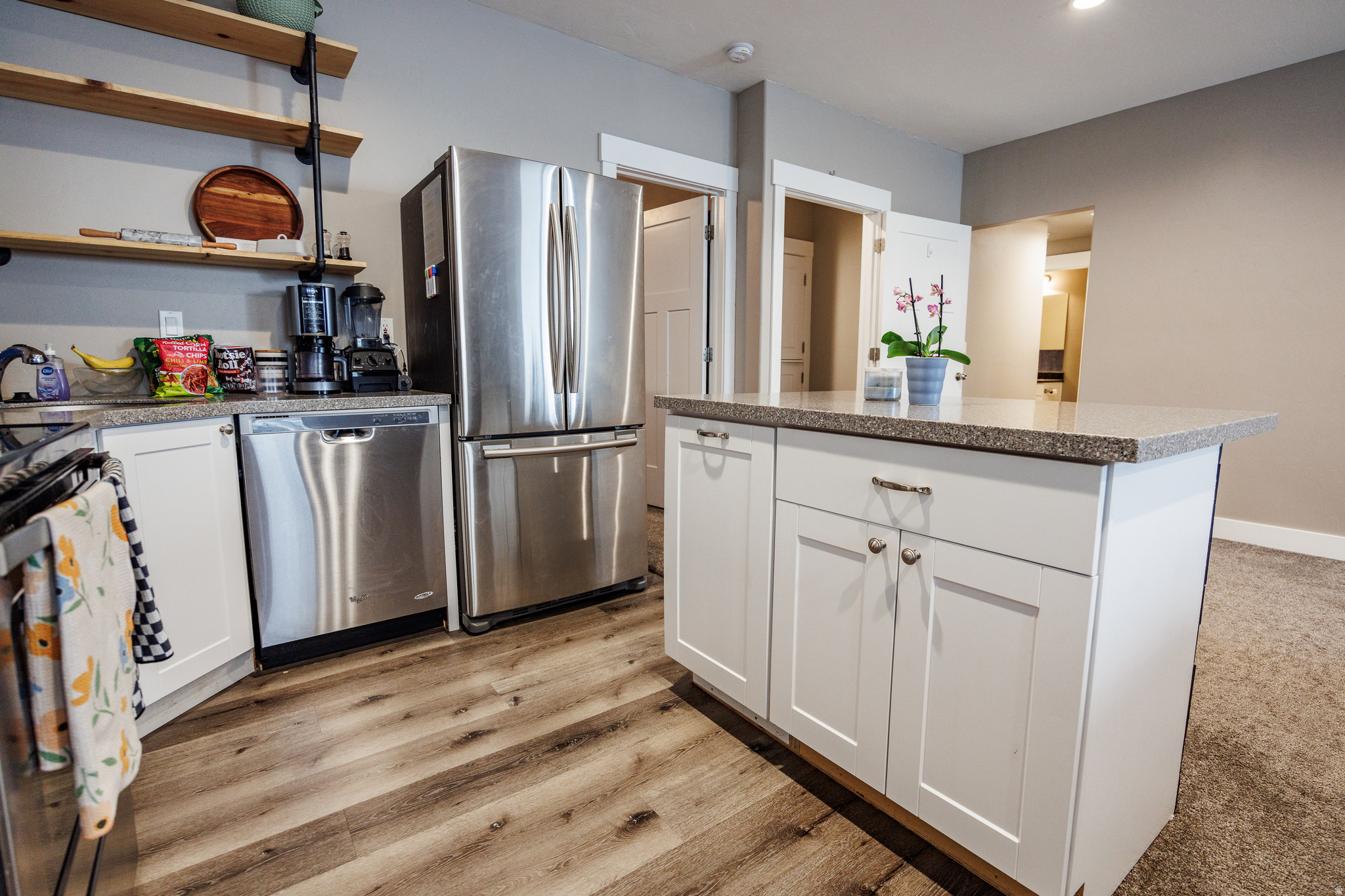 WINDSOR COVE - Residential Income