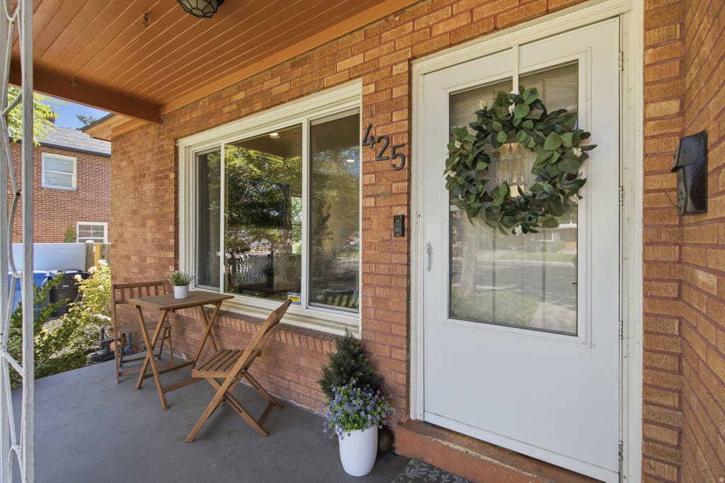 Photo of 425 N MAIN ST, Orem, UT 84057 (MLS # 2174790)