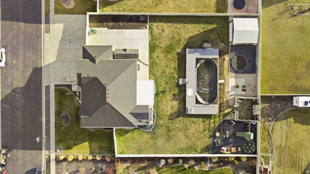 QUAIL MEADOWS ESTATE - Residential