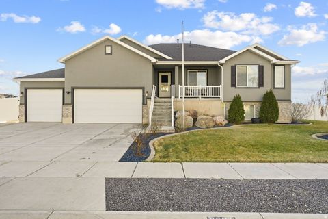 Tiny photo for 3561 S 5160 W, Hooper, UT 84315 (MLS # 2141002)