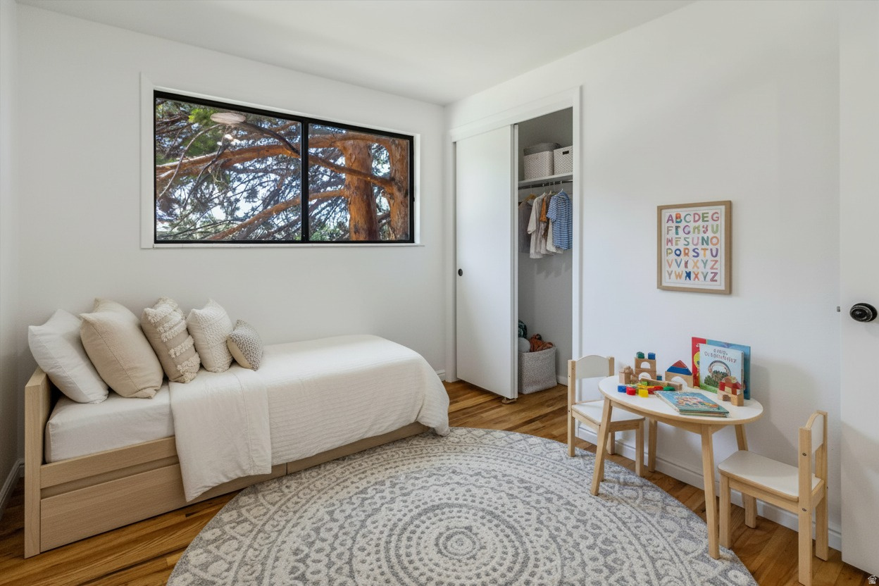 HILLSDALE HEIGHTS - Residential