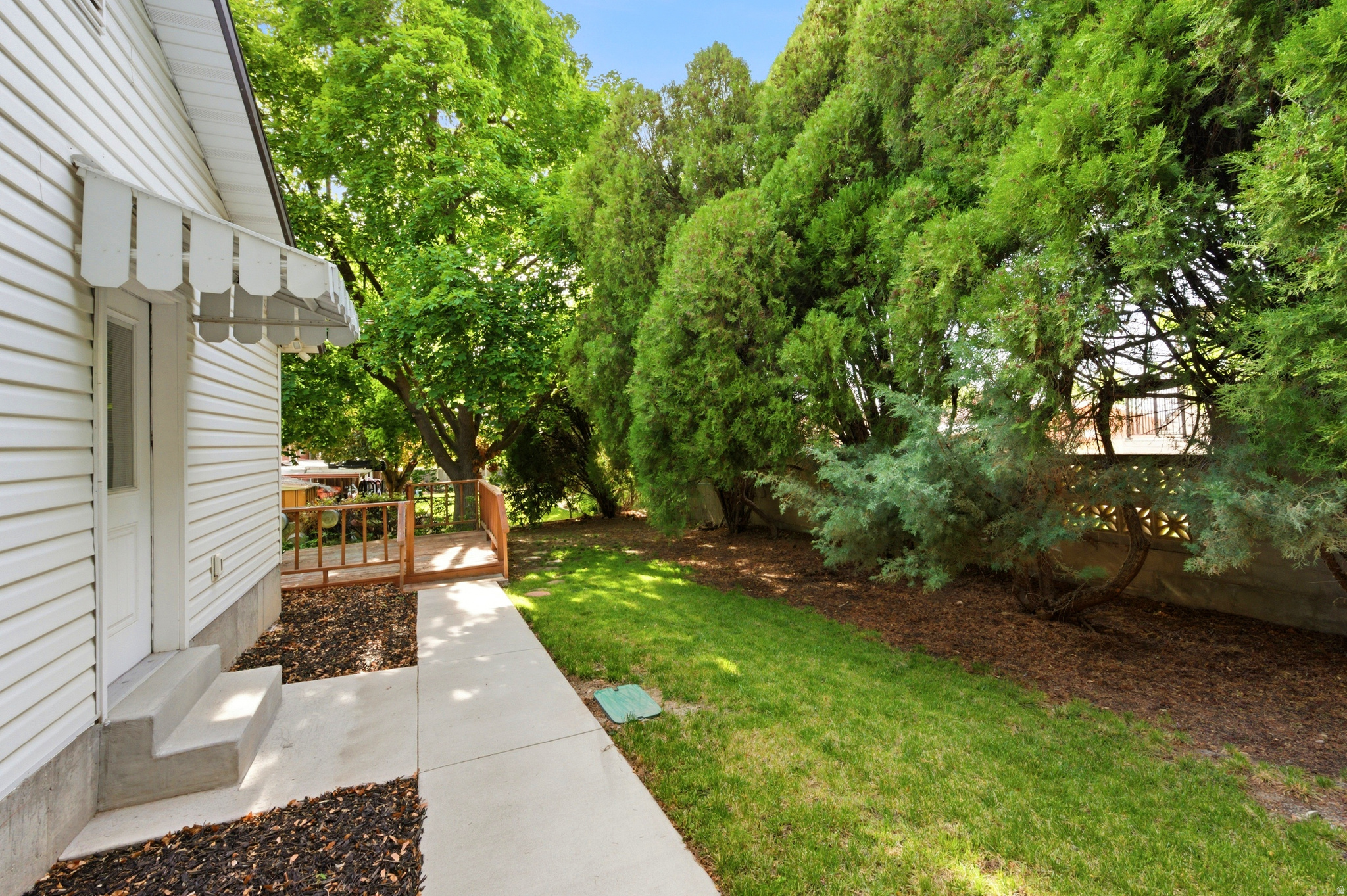HILLSDALE HEIGHTS - Residential