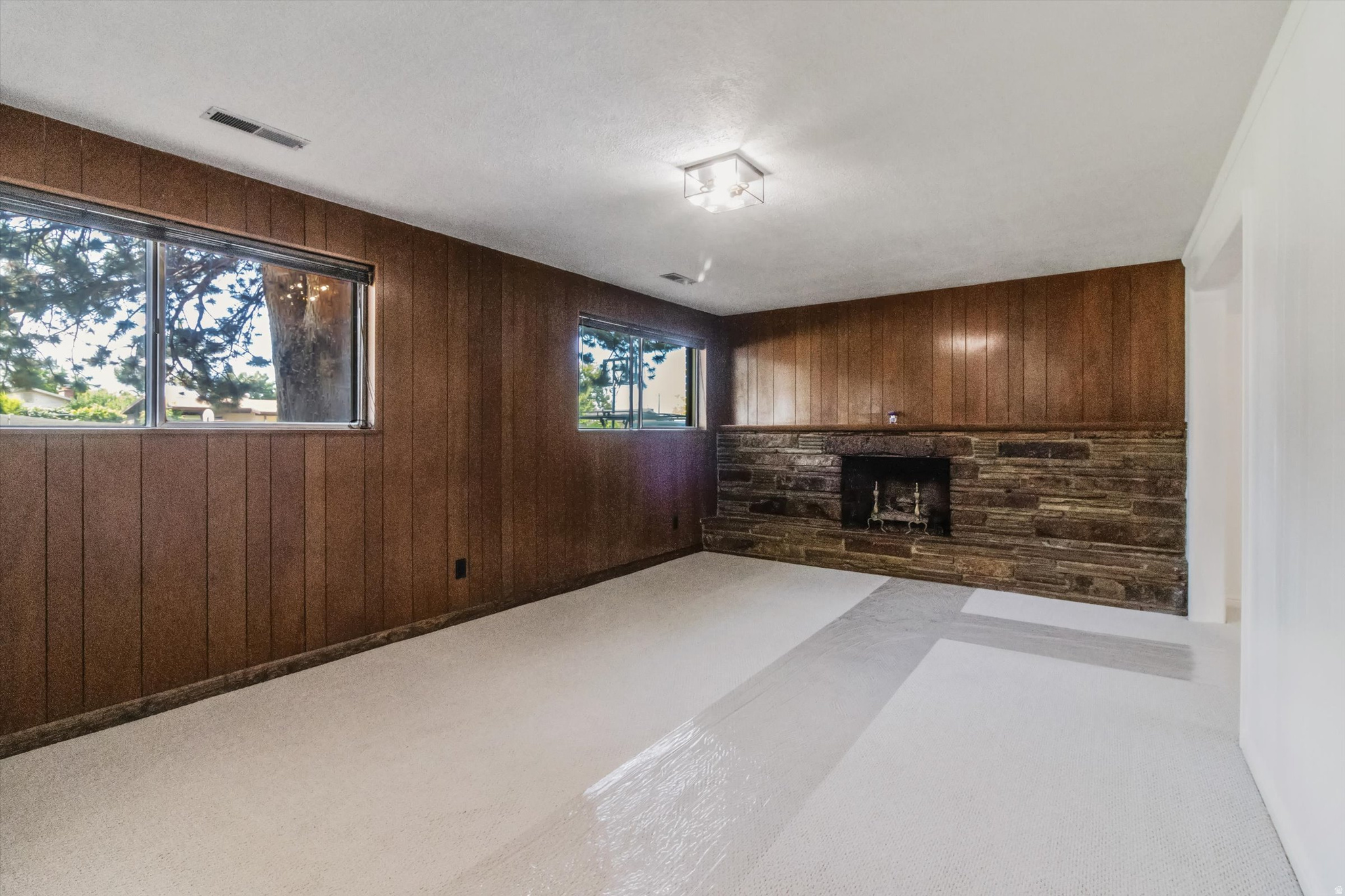 HILLSDALE HEIGHTS - Residential