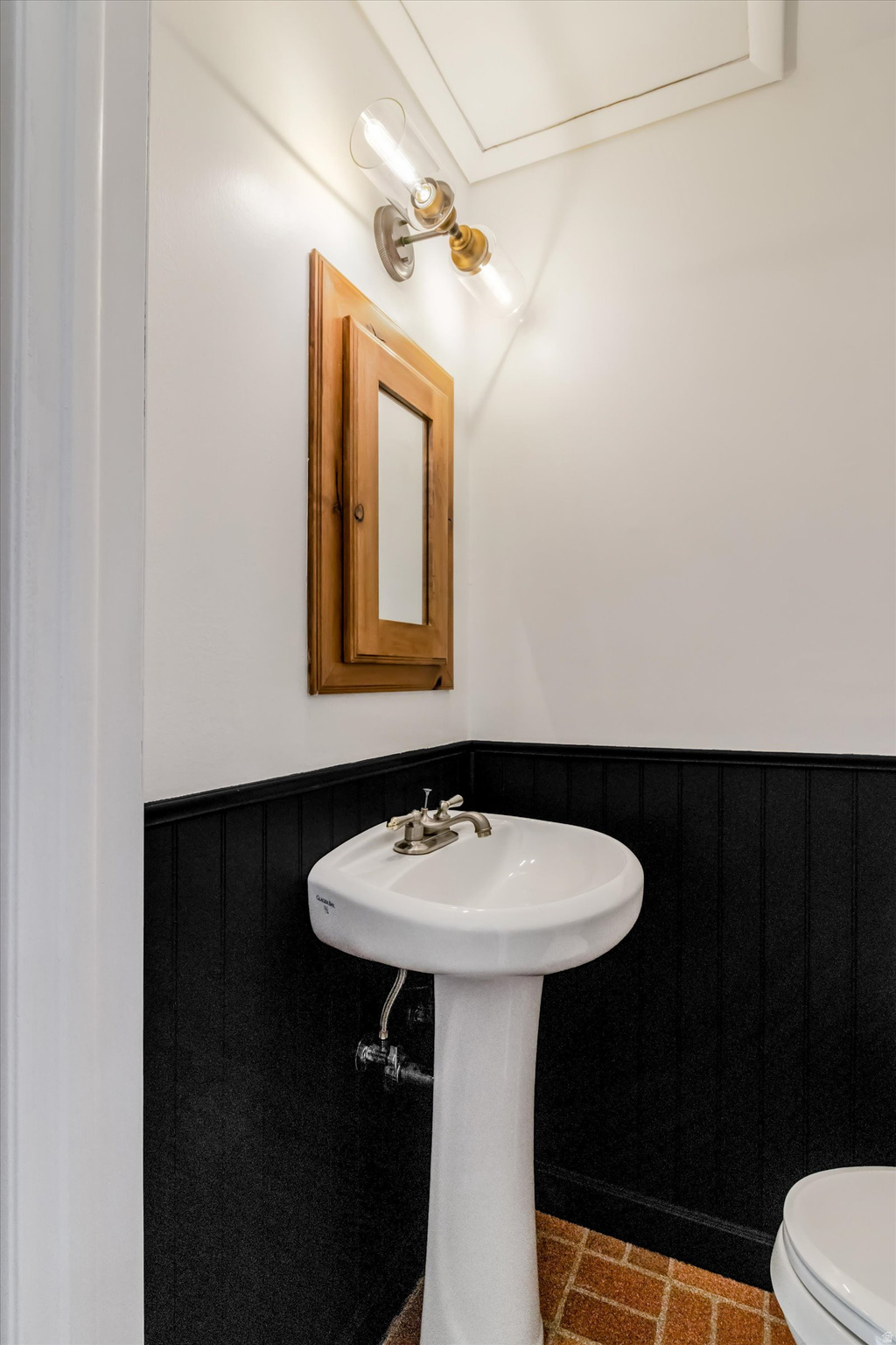 HILLSDALE HEIGHTS - Residential