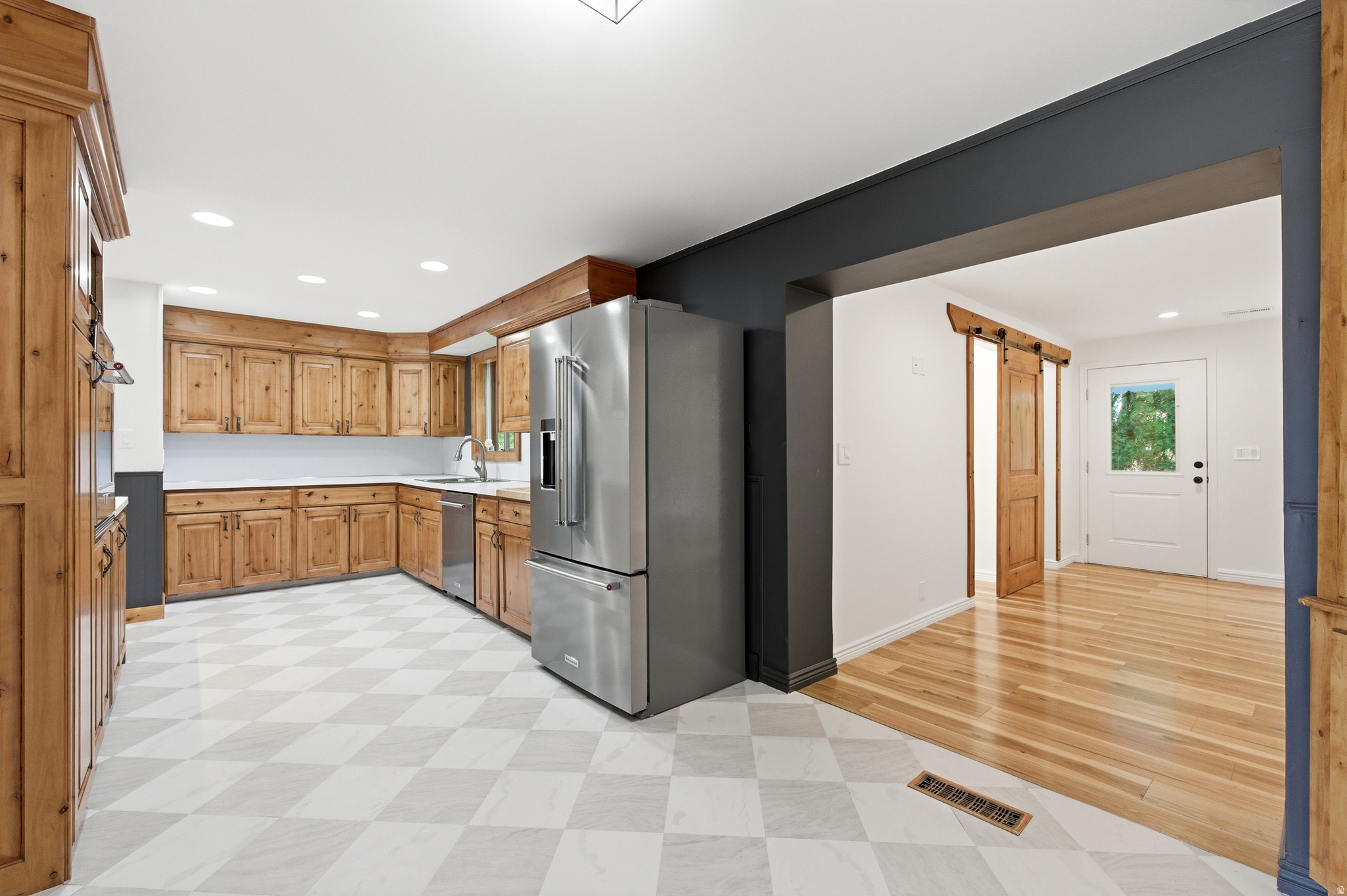 HILLSDALE HEIGHTS - Residential