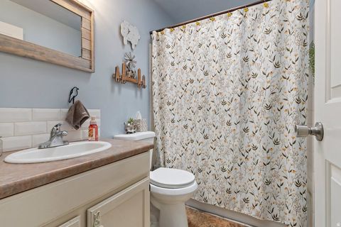 Tiny photo for 989 E SANDCREST DR, Sandy, UT 84094 (MLS # 2124517)