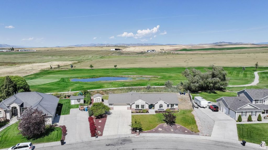 Photo of 1150 N FAIRWAY DR, Preston, ID 83263 (MLS # 2110343)