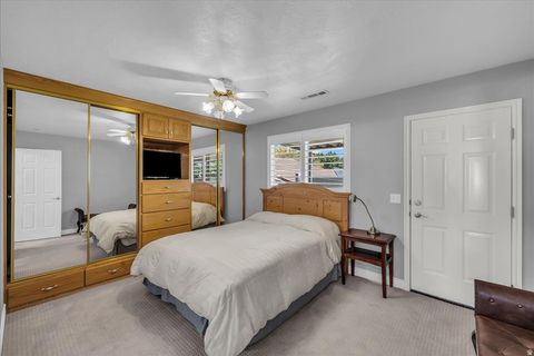Tiny photo for 1050 W RED HILLS PKWY #40, Washington, UT 84780 (MLS # 2169885)