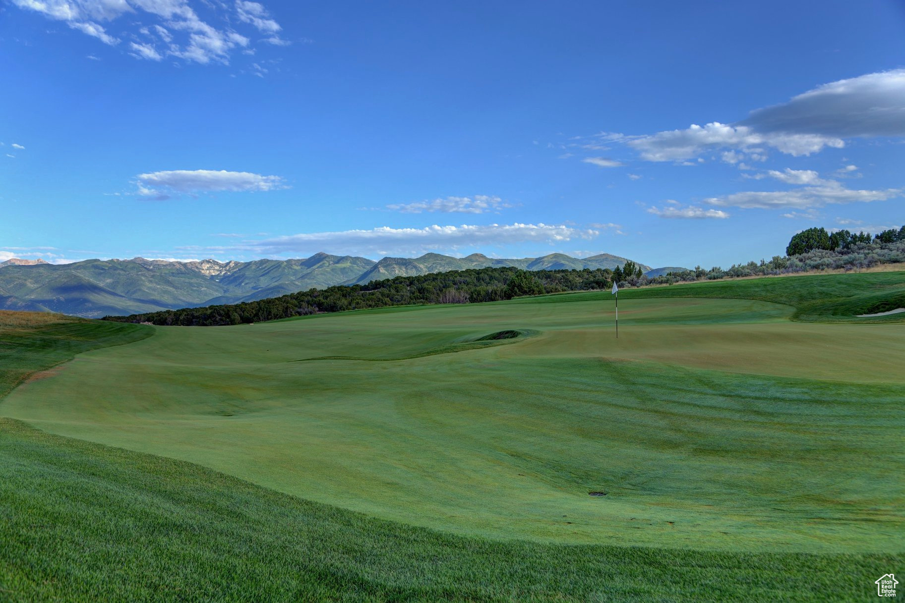 RED LEDGES - Land