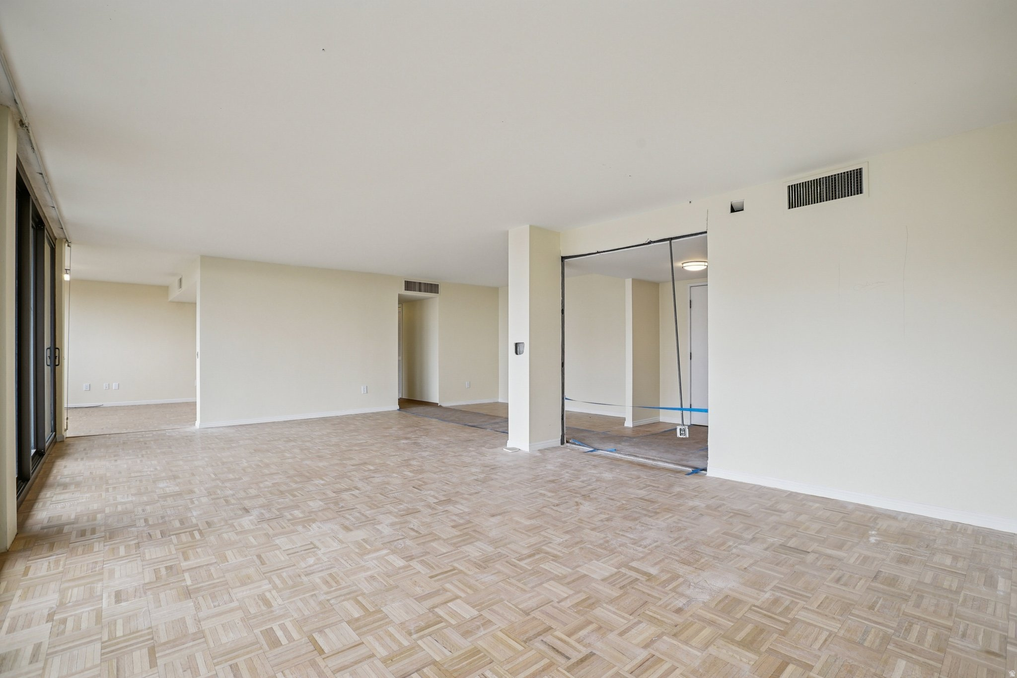 ZION SUMMIT CONDM - Residential