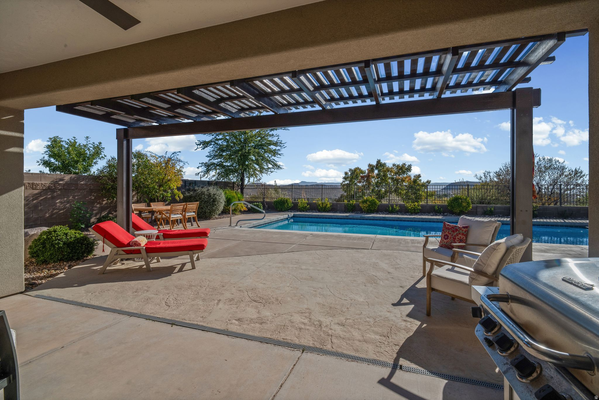 HIGHLAND PARK PH1 SUB AT THE CORAL - Residential