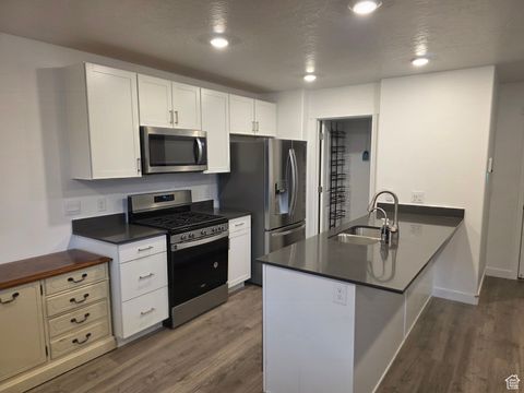 Tiny photo for 1375 S OAKDALE DR, Santaquin, UT 84655 (MLS # 2107791)