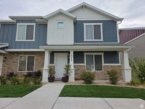 Photo of 1375 S OAKDALE DR, Santaquin, UT 84655 (MLS # 2107791)