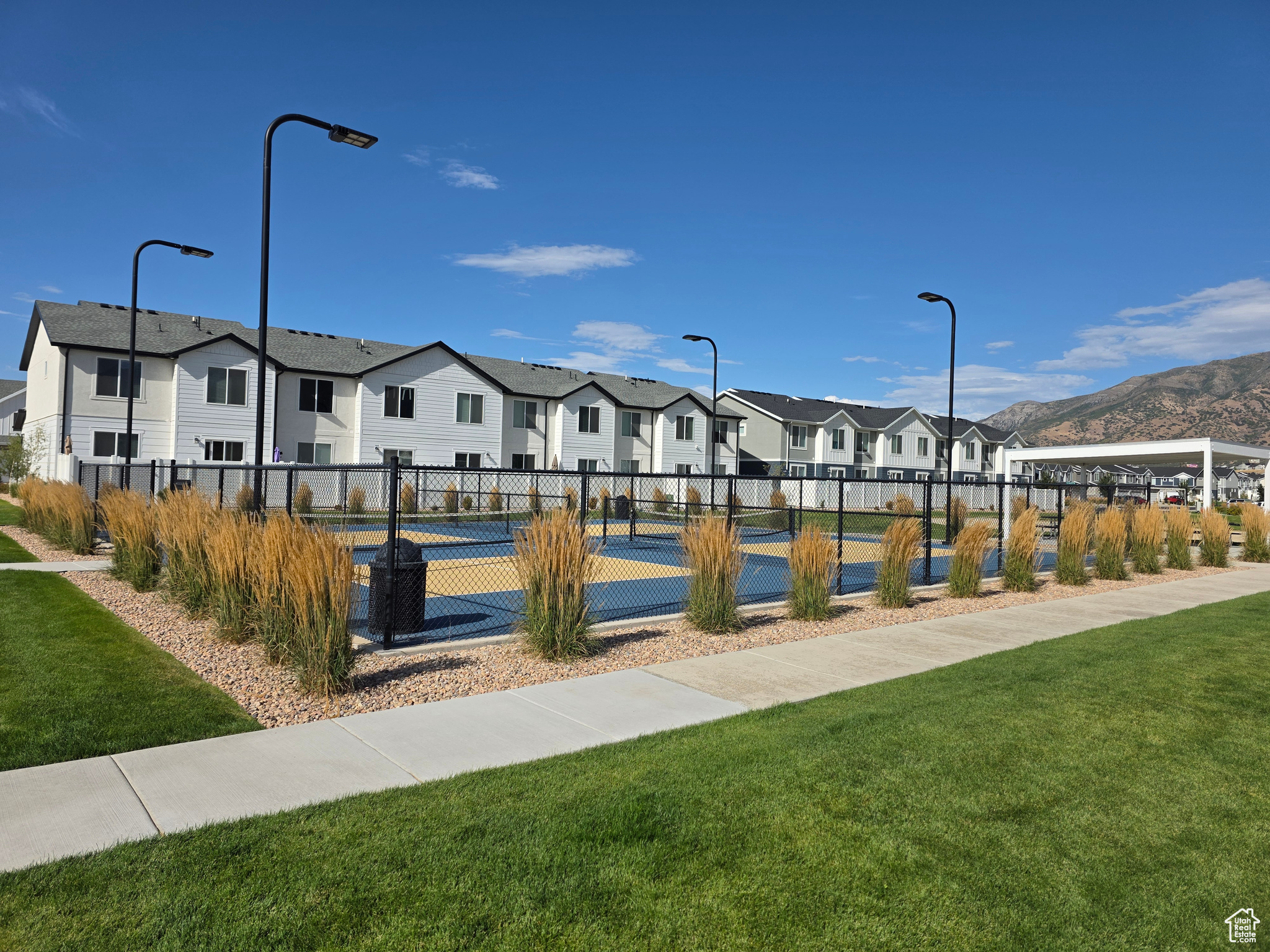 RIDGE - Residential