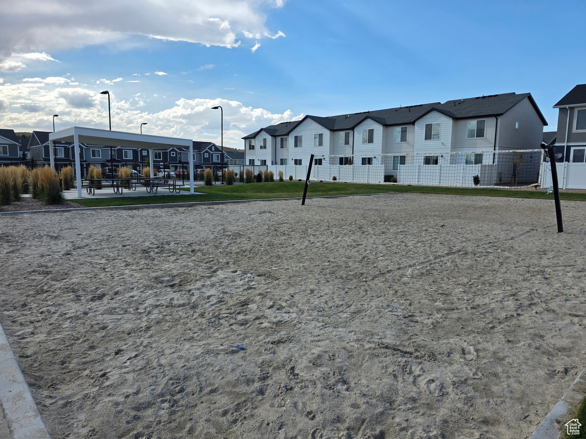RIDGE - Residential