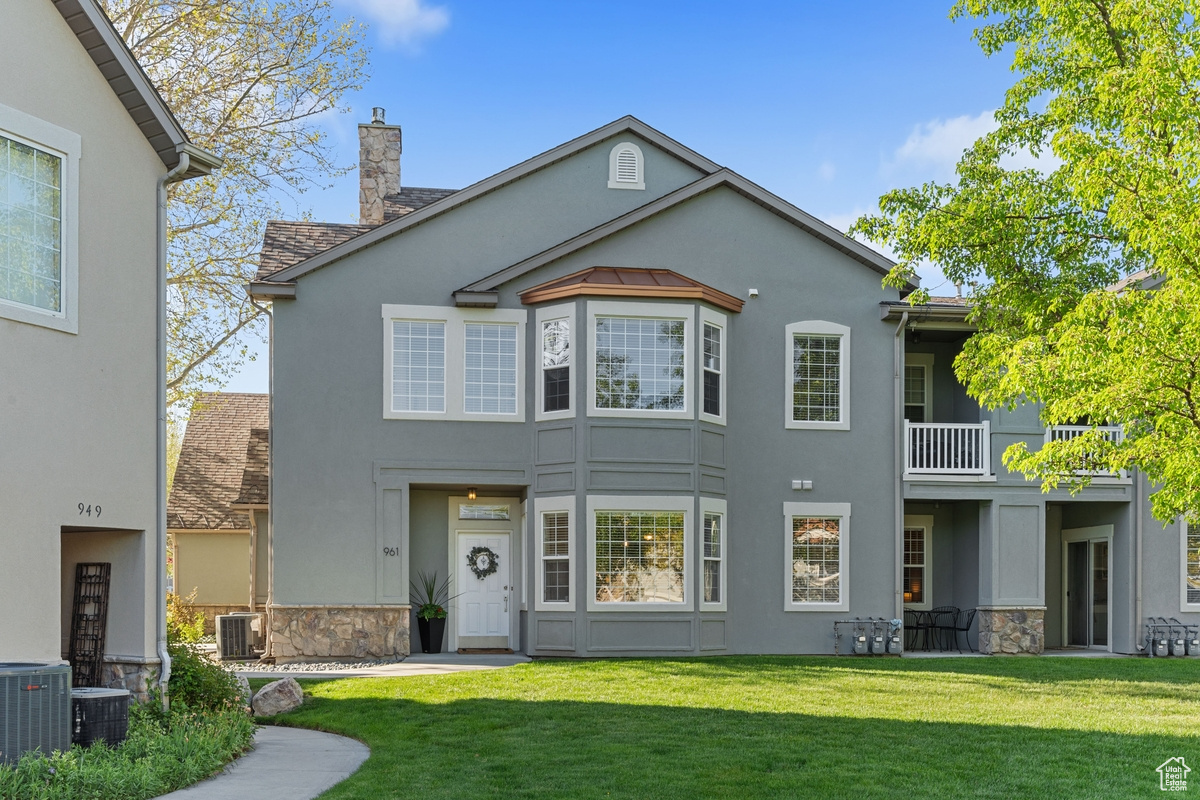 961 S Courtyard Ln, Centerville, Utah image 1